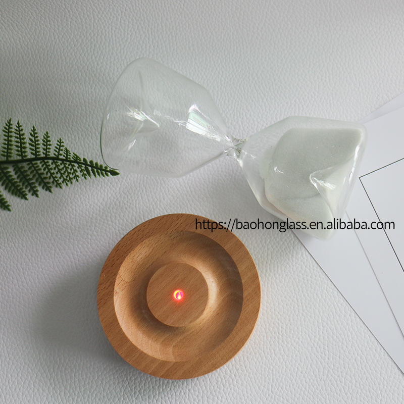 XBH-81060 带灯底座的10分钟玻璃沙漏 夜灯 摆件